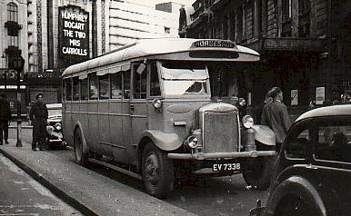 horseshoecoach1942.jpg (43813 bytes)