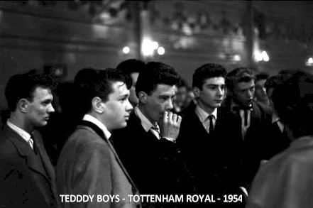 tottenham_royal_teddy_boy_1954.jpg (30635 bytes)