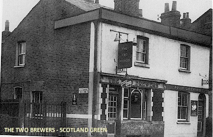 two_brewers_scotland_green.jpg (65581 bytes)