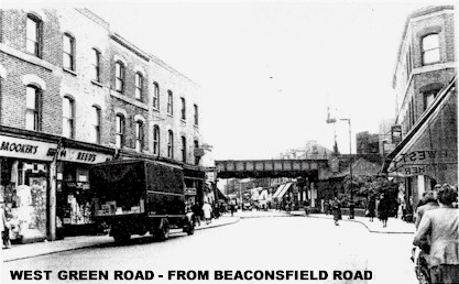 west_green_road_from_beaconsfield_road.jpg (41941 bytes)