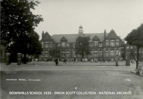 downhills_school_1926_dixon_scott_collection.jpg (46472 bytes)