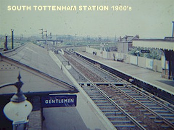 south_tottenham_station_1960s.jpg (32481 bytes)